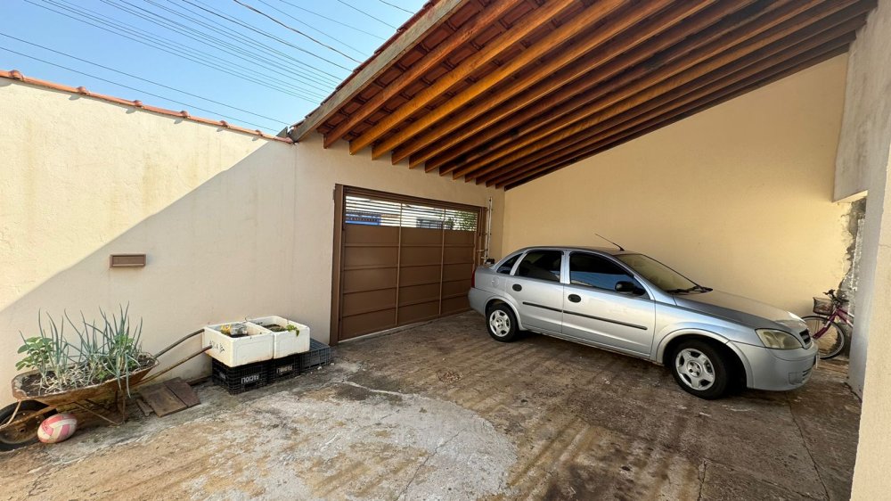 Casa - Venda - Jardim Maria Luiza - Botucatu - SP